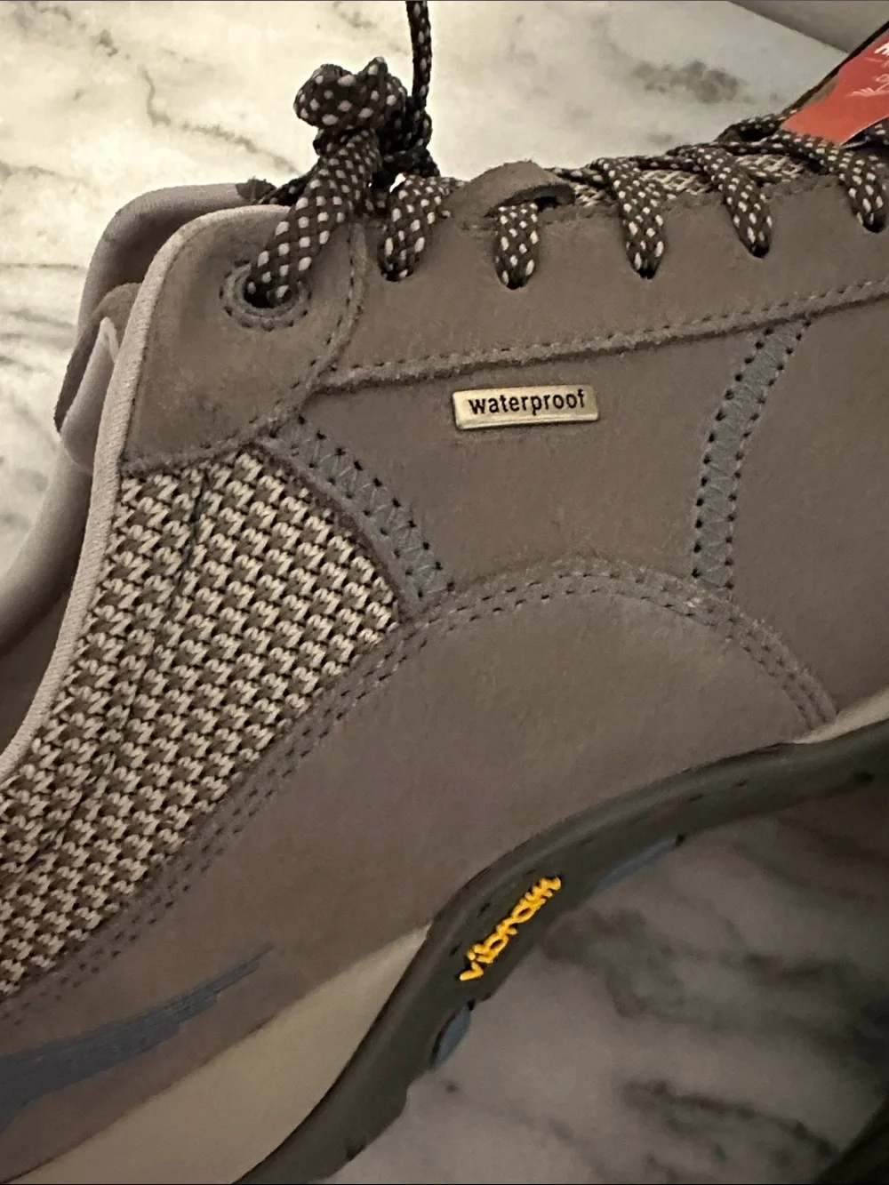 Dansko sporty lace